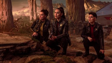 (L-R): Rebecca Romijn as Una, Christina Chong as La’an Noonien-Singh, and Melissa Navia as Erica Ortegas in season 4, episode 1, of Star Trek: Strange New Worlds streaming on Paramount+, 2026. Photo Credit: Jan Thijs/Paramount+