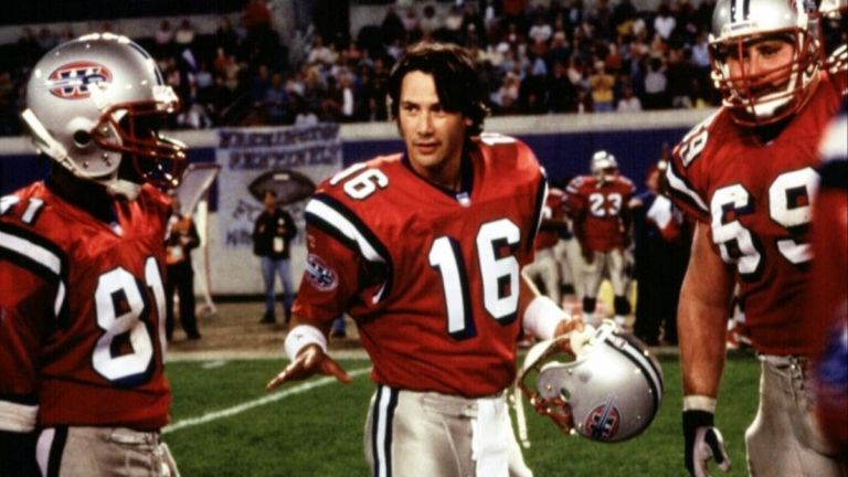 15 Actors Who Really Can’t Play Sports