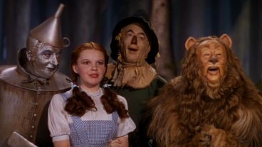 14 Darker Facts from Hollywood’s Troubled Past