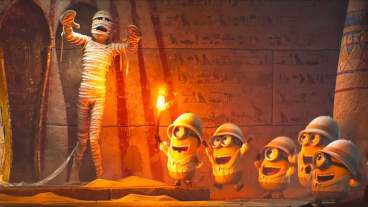 minions and monsters meet mummy