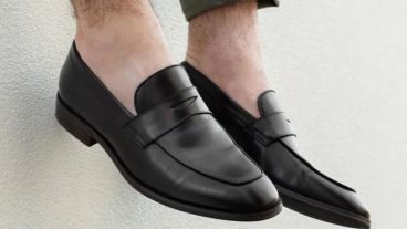 15 Male Fashion Trends That Need to End Right Away