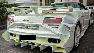 14 Cars Tragically Never Handled By a Car Geek