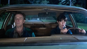 Anne Hathaway and Ewan McGregor in End of Oak Street Ending