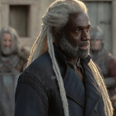 Corlys Velaryon (Steve Toussaint) in House of the Dragon season 3 episode 8.
