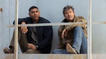 aaron-pierre-kyle-chandler in Lanterns