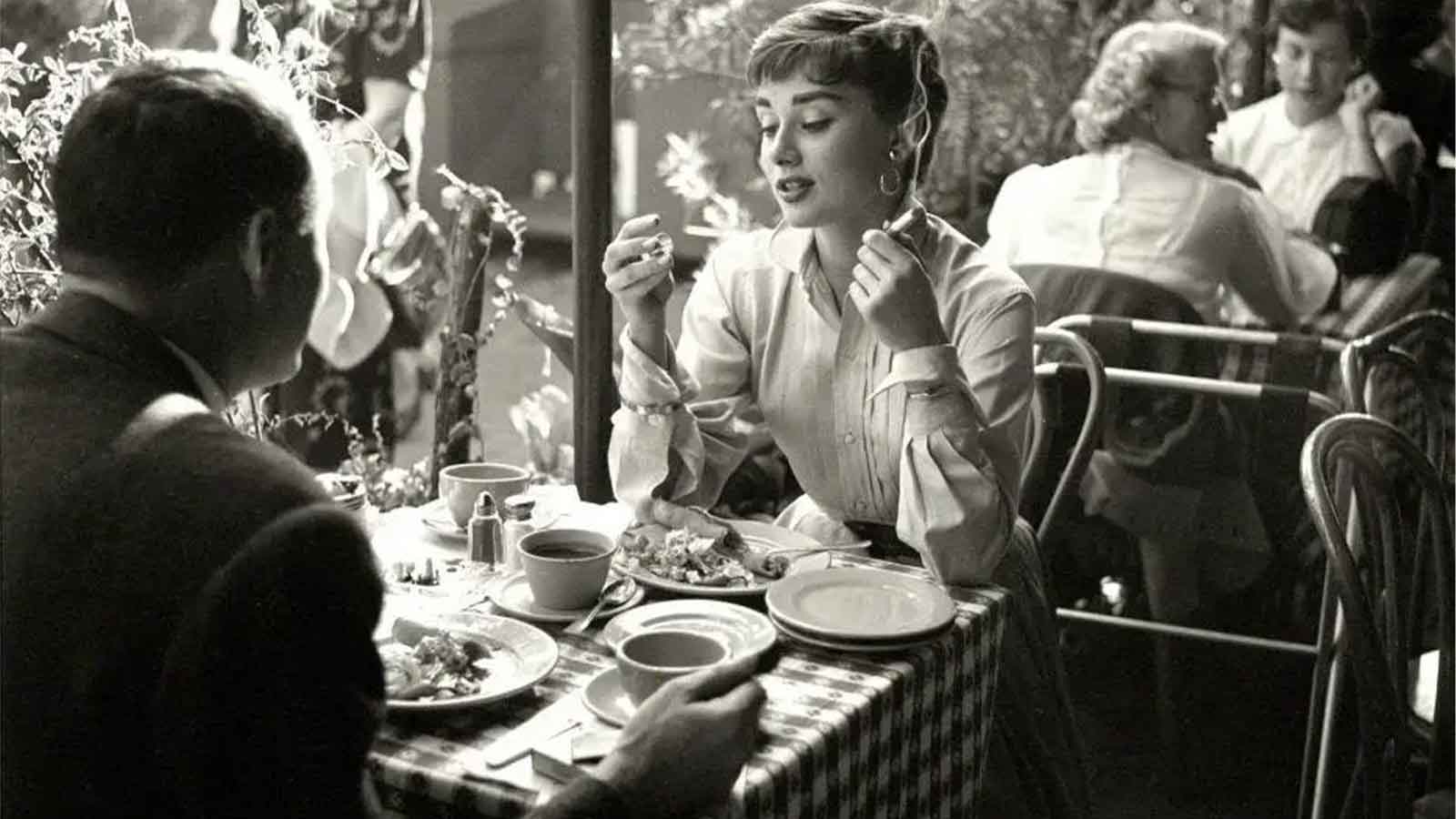 15 Things You Can Spot in Old Movies That Would Never Happen Today