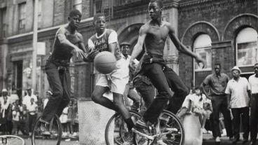 15 Historical Photos That Look Like They Were Taken in Another Century