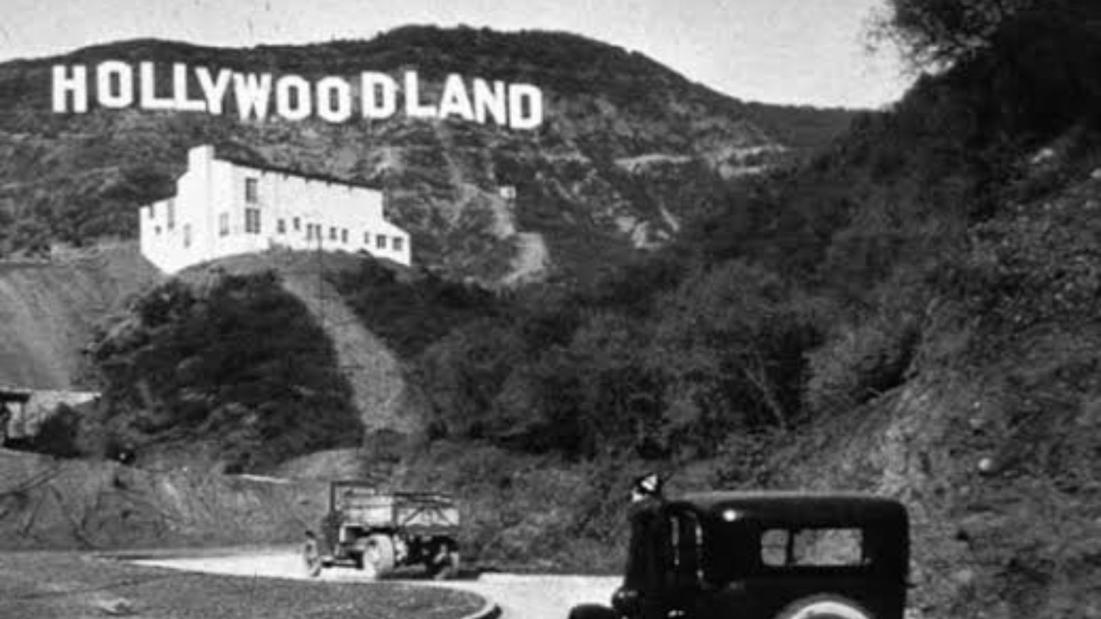 15 Ordinary Photos That Became Historical Without Anyone Realizing It