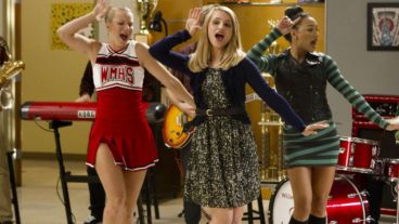 15 Shows Where We Think People Did Some Fast-Forwading