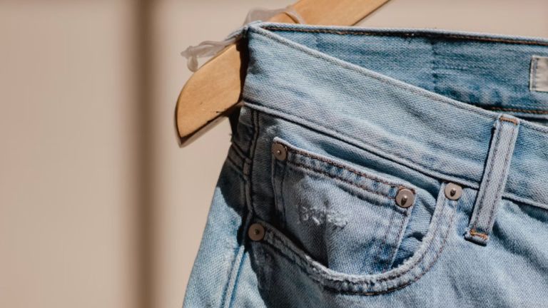 15 Everyday Objects With Features Most People Never Use