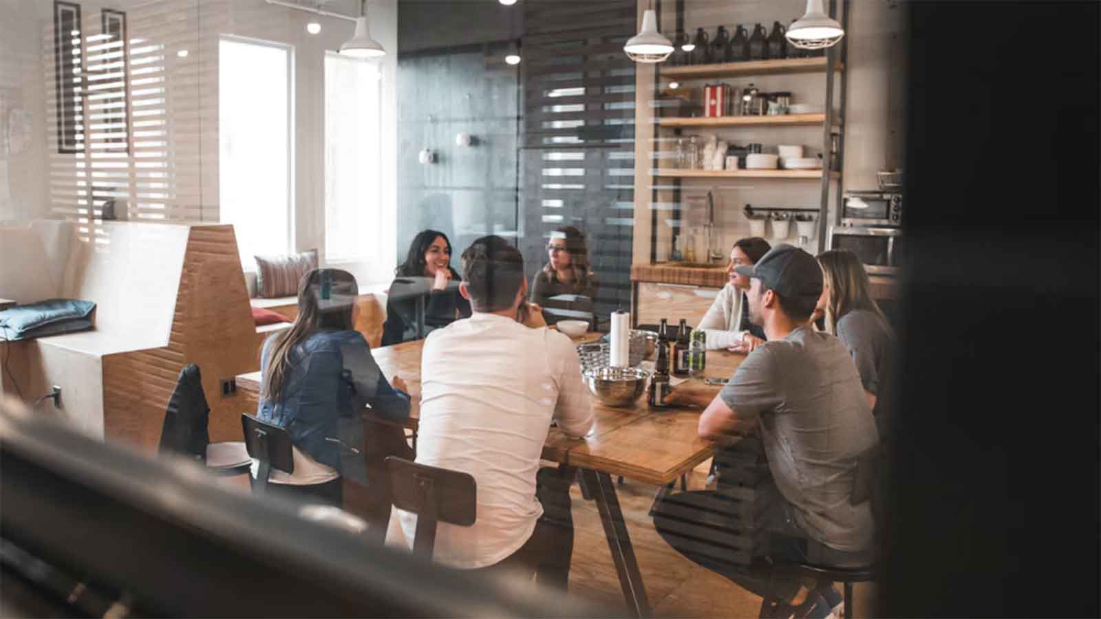 15 Workplace Rules That Explain Why People Quiet Quit