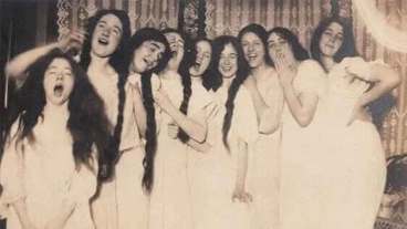 15 Funny Photos from History We Can’t Help But Laugh At
