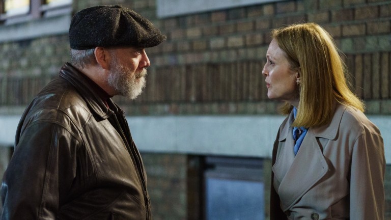 Julianne Moore and Paul Giamatti in The Debut Review