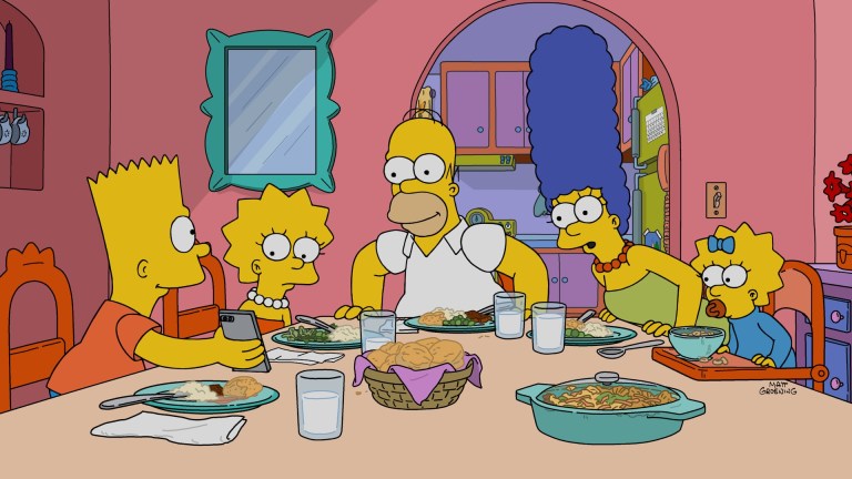 THE SIMPSONS: Homer revitalizes Bumblebee Man’s career when he becomes his secret stuntman. But how much punishment can a Stunt-Bee take before it starts to sting? in the “Fall Guy-Yi-Yi” episode of THE SIMPSONS airing Sunday, Dec. 28 (8:00-8:30 PM ET/PT) on FOX. THE SIMPSONS © 2025 by 20th Television.