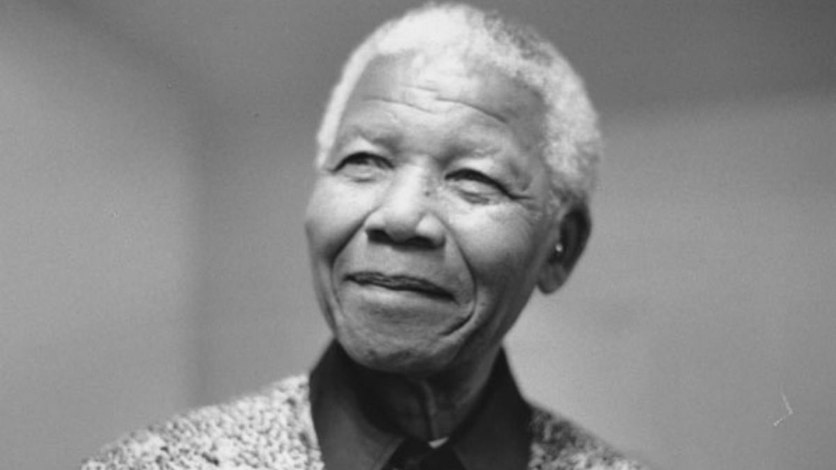14 Times the Mandela Effect Changed History