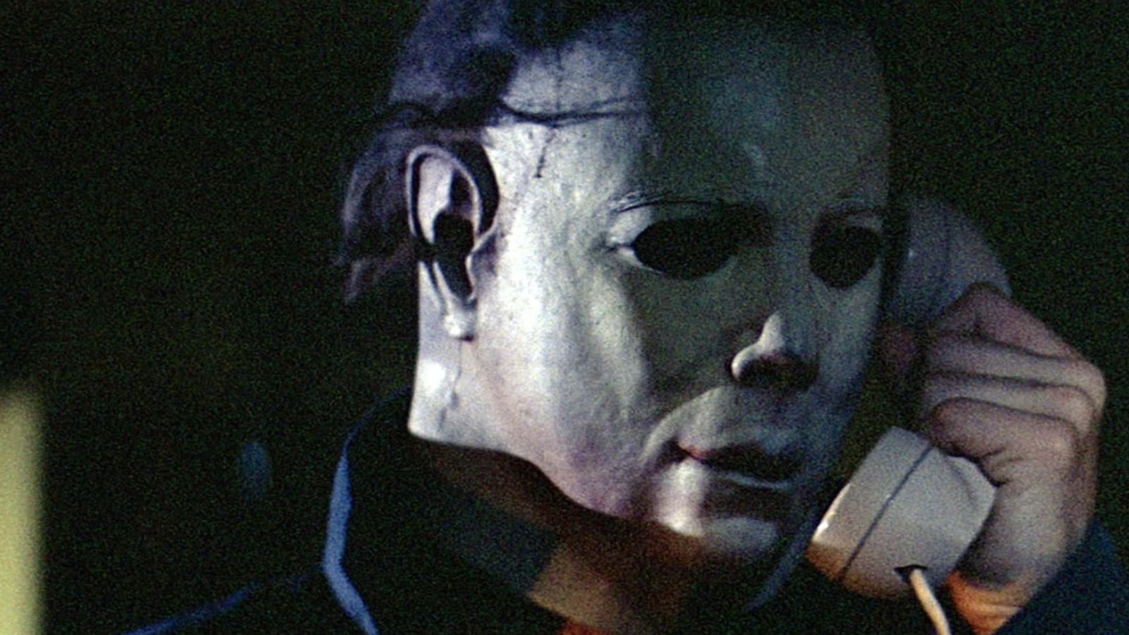 15 Famous Movie Moments That Only Happened Because the Budget Ran Out