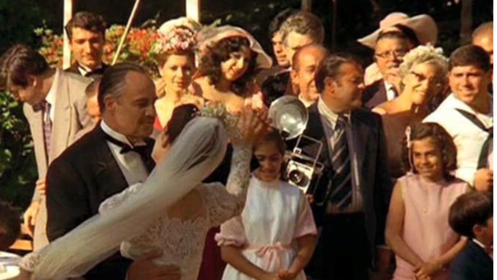 15 Movies Where Nobody Told the Extras What To Do